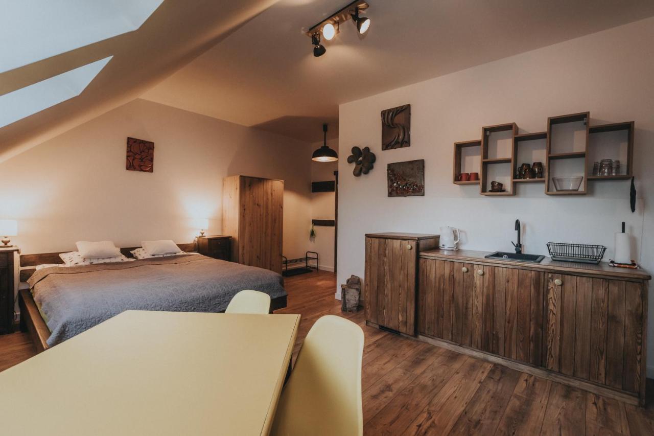 Sady Blotnica Dom Goscinny Prusy  エクステリア 写真