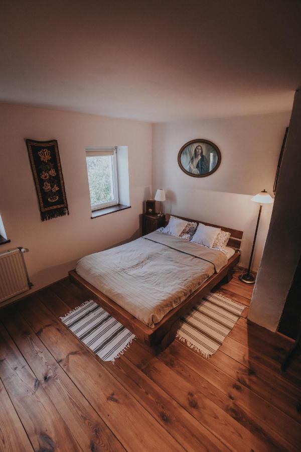 Sady Blotnica Dom Goscinny Prusy  エクステリア 写真